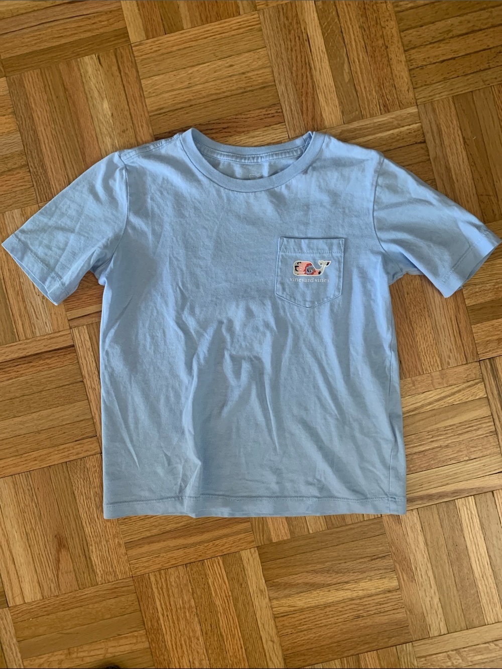 Vineyard Vines Little Girl Size 5 Light Blue Tee w/ Whale Graphic